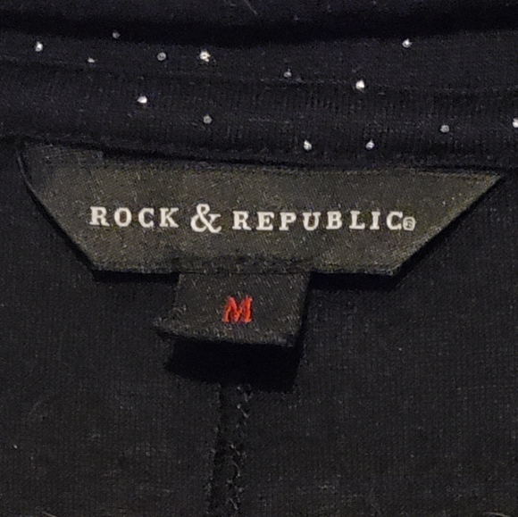 Rock & Republic Black Sparkley Dressy Tee Shirt. Size M US. - Picture 4 of 4
